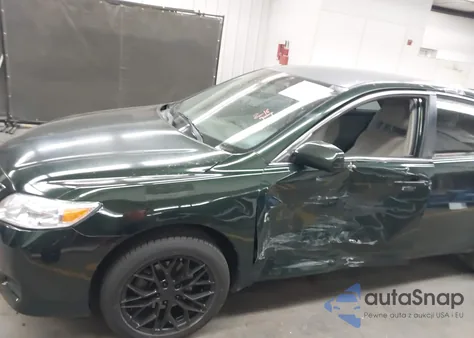 2011 Toyota Camry Le z USA, uszkodzony, nr VIN 4T1BF3EKXBU592551